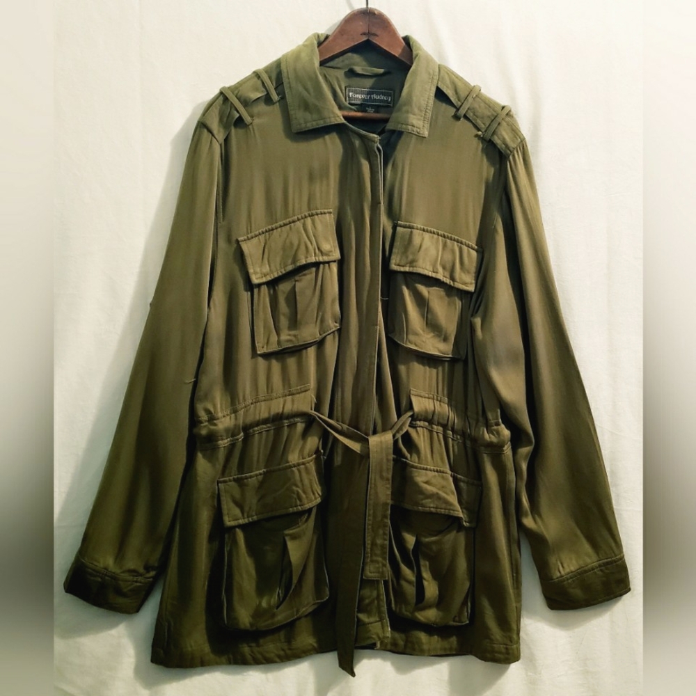 Forever Audrey Long Safari Utility Jacket 100% Rayon Army Green L
